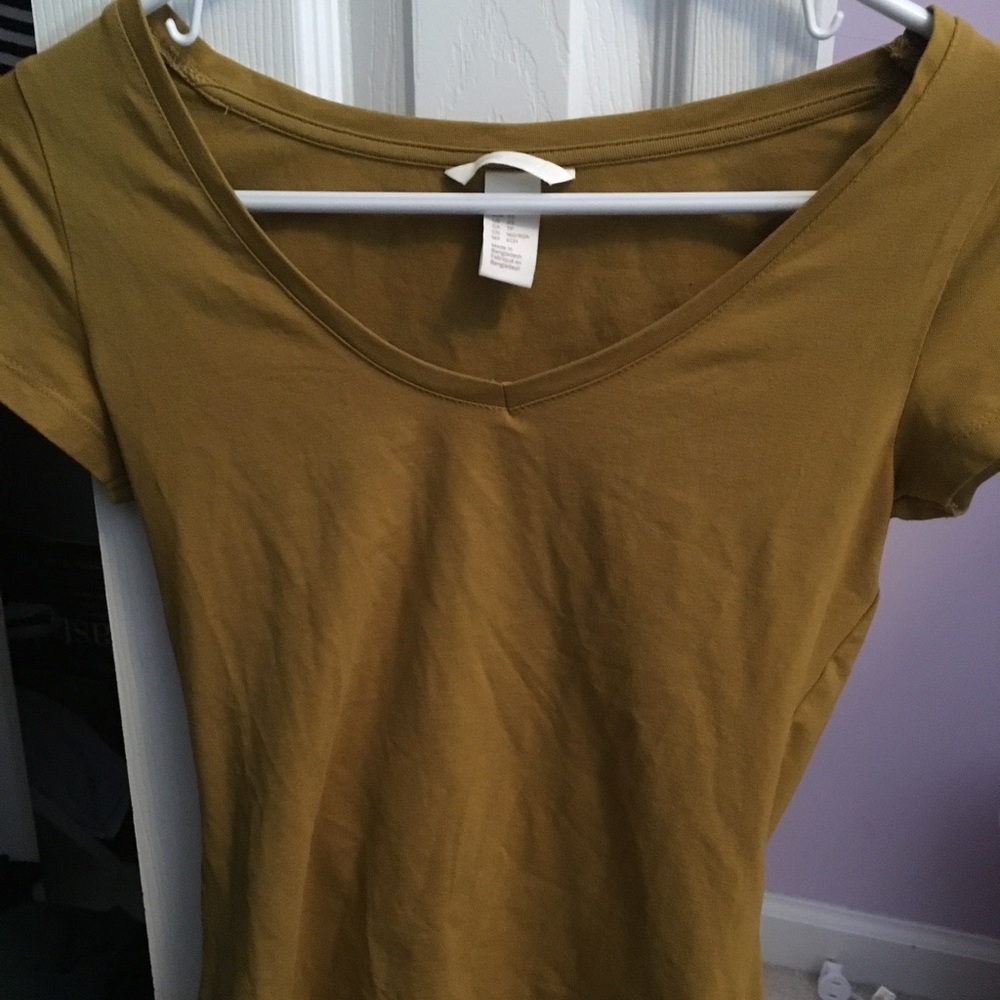 Soft, tight, v neck T shirt